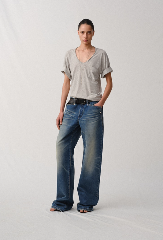 Rogue Curve – Distressed Relaxed Barrel Jeans