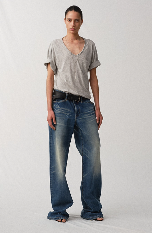 Rogue Curve – Distressed Relaxed Barrel Jeans